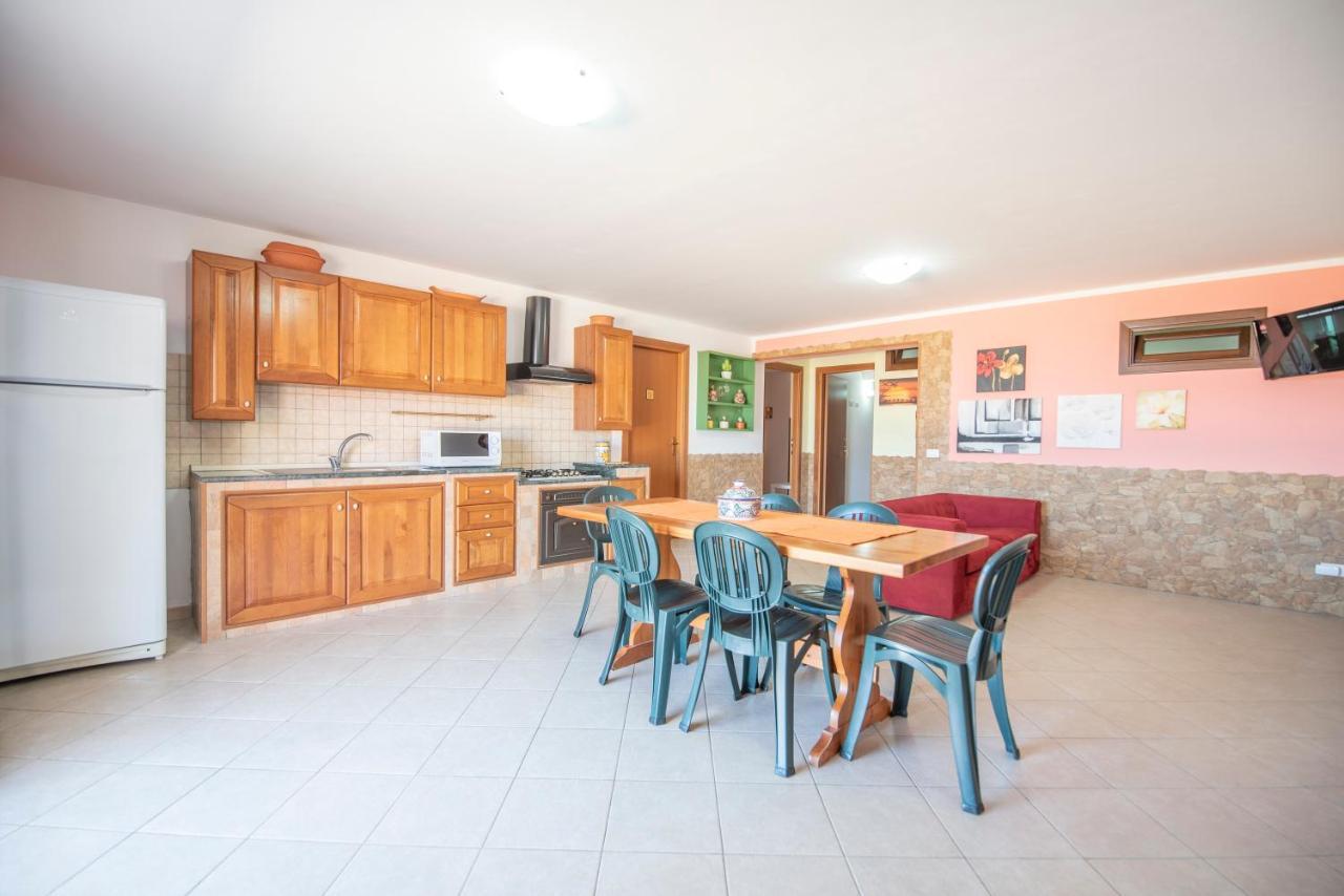 הוילה מקארי A Casa Di Amy מראה חיצוני תמונה