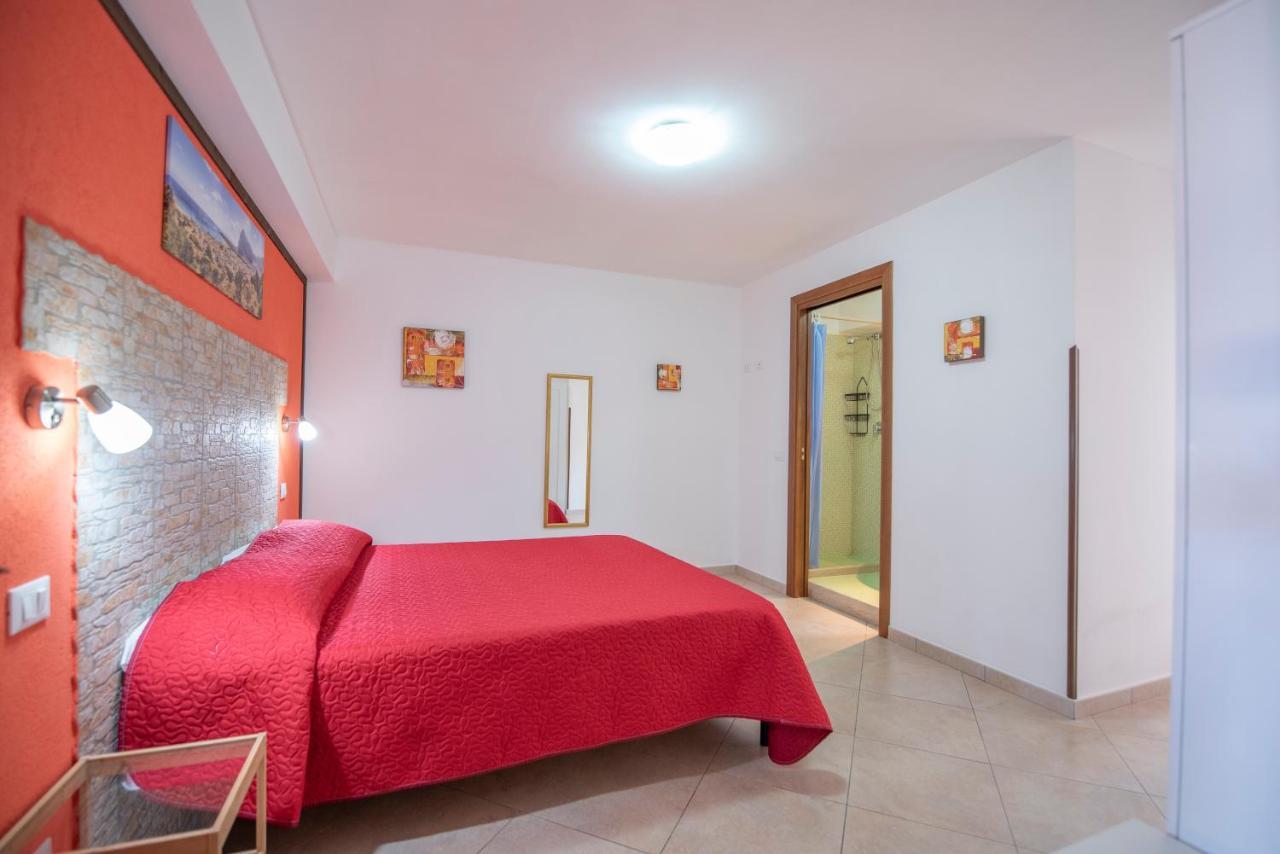 הוילה מקארי A Casa Di Amy מראה חיצוני תמונה